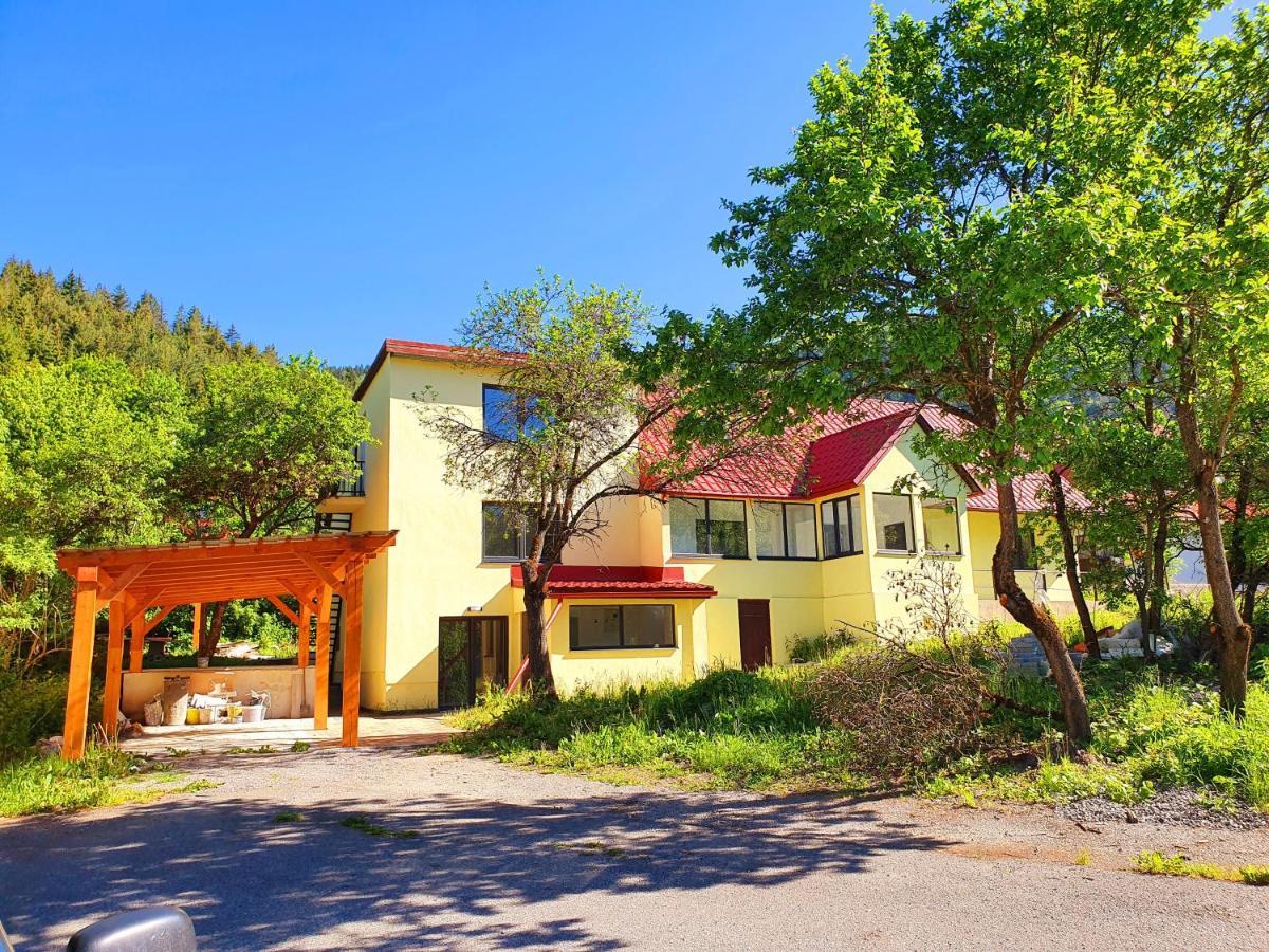 Cely Apartmanovy Dom Donovaly-Hanesy Ngoại thất bức ảnh