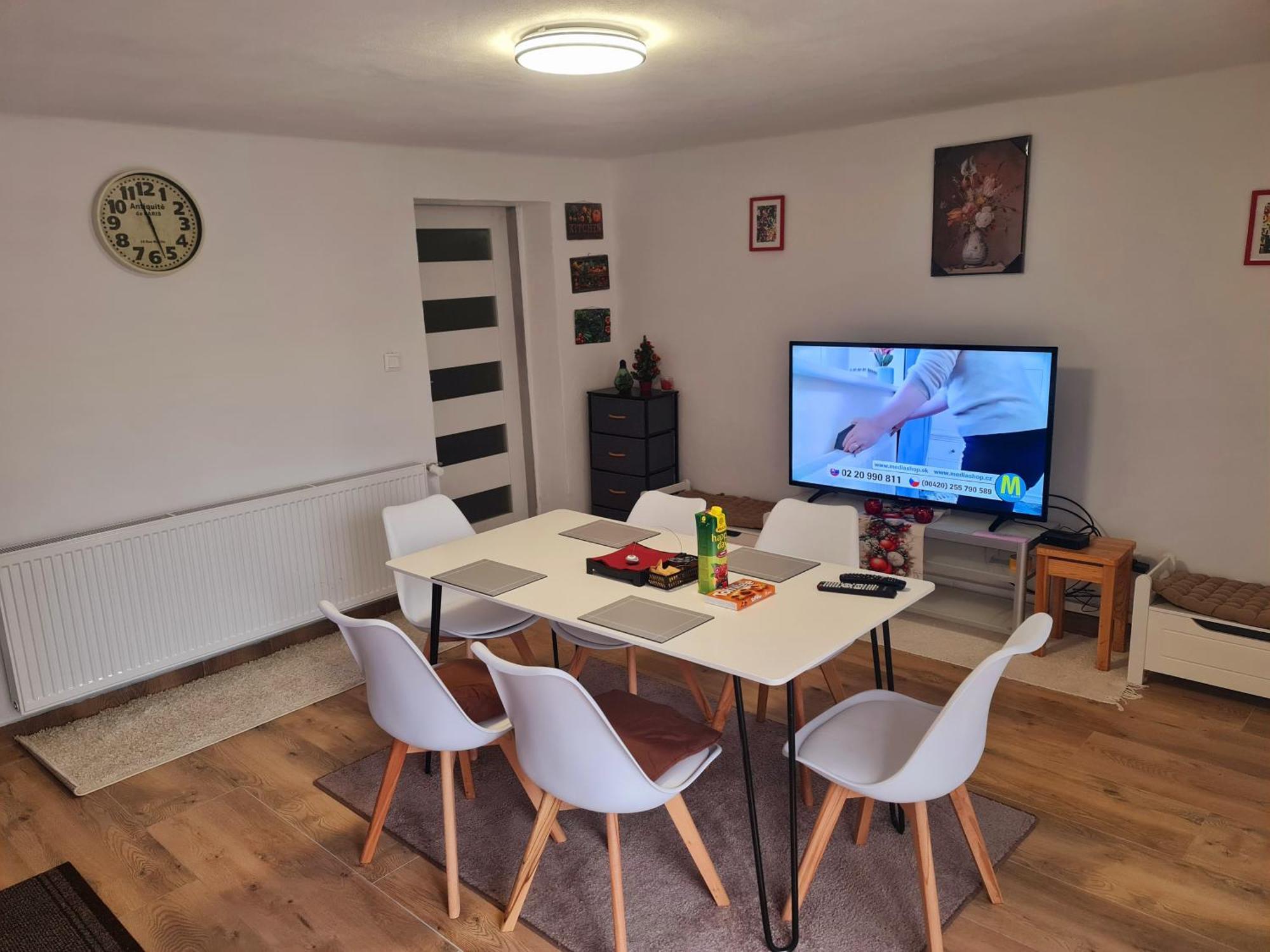 Cely Apartmanovy Dom Donovaly-Hanesy Ngoại thất bức ảnh